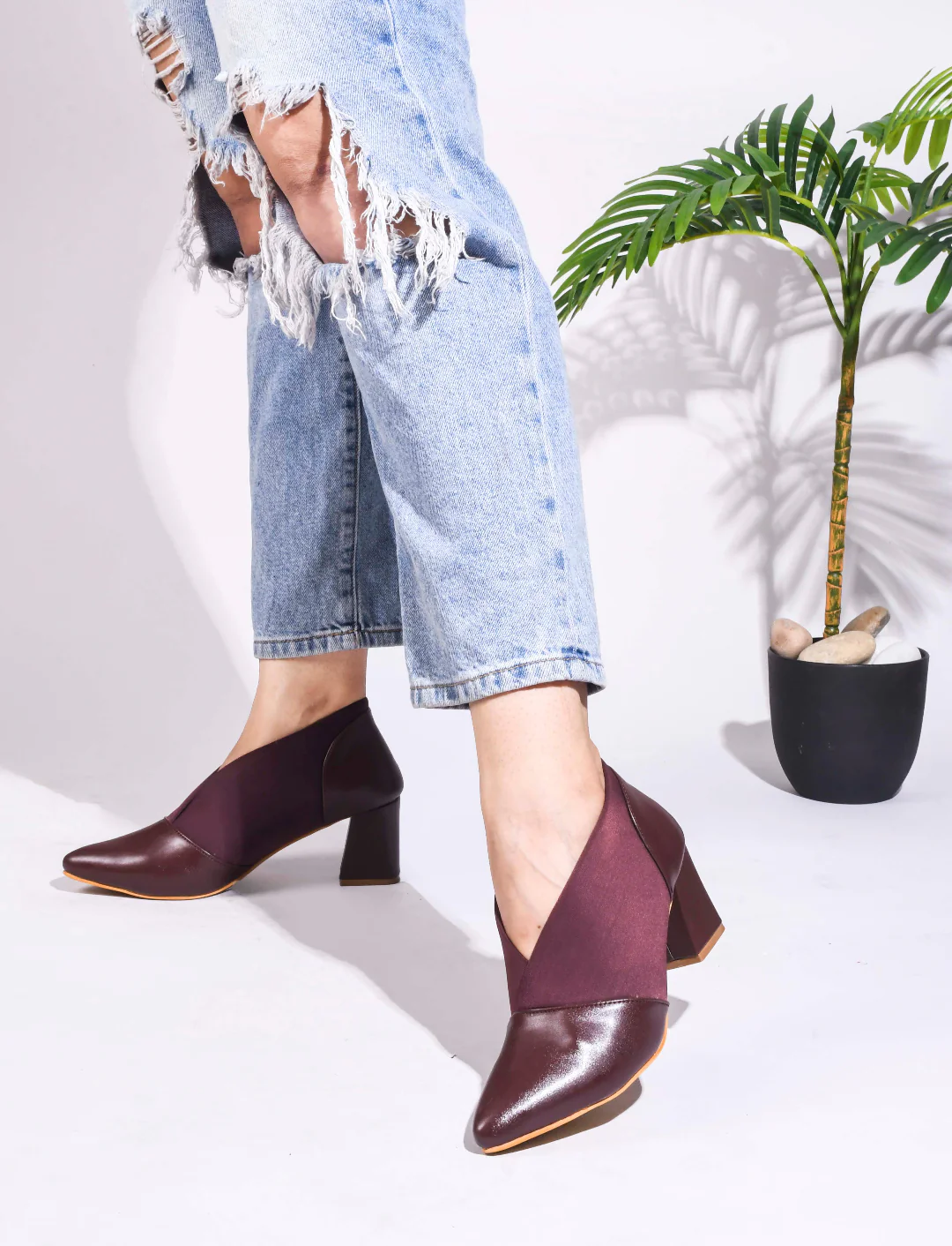 Jm Looks Women's Pointed Toe Block Heel Shoes - Image 9