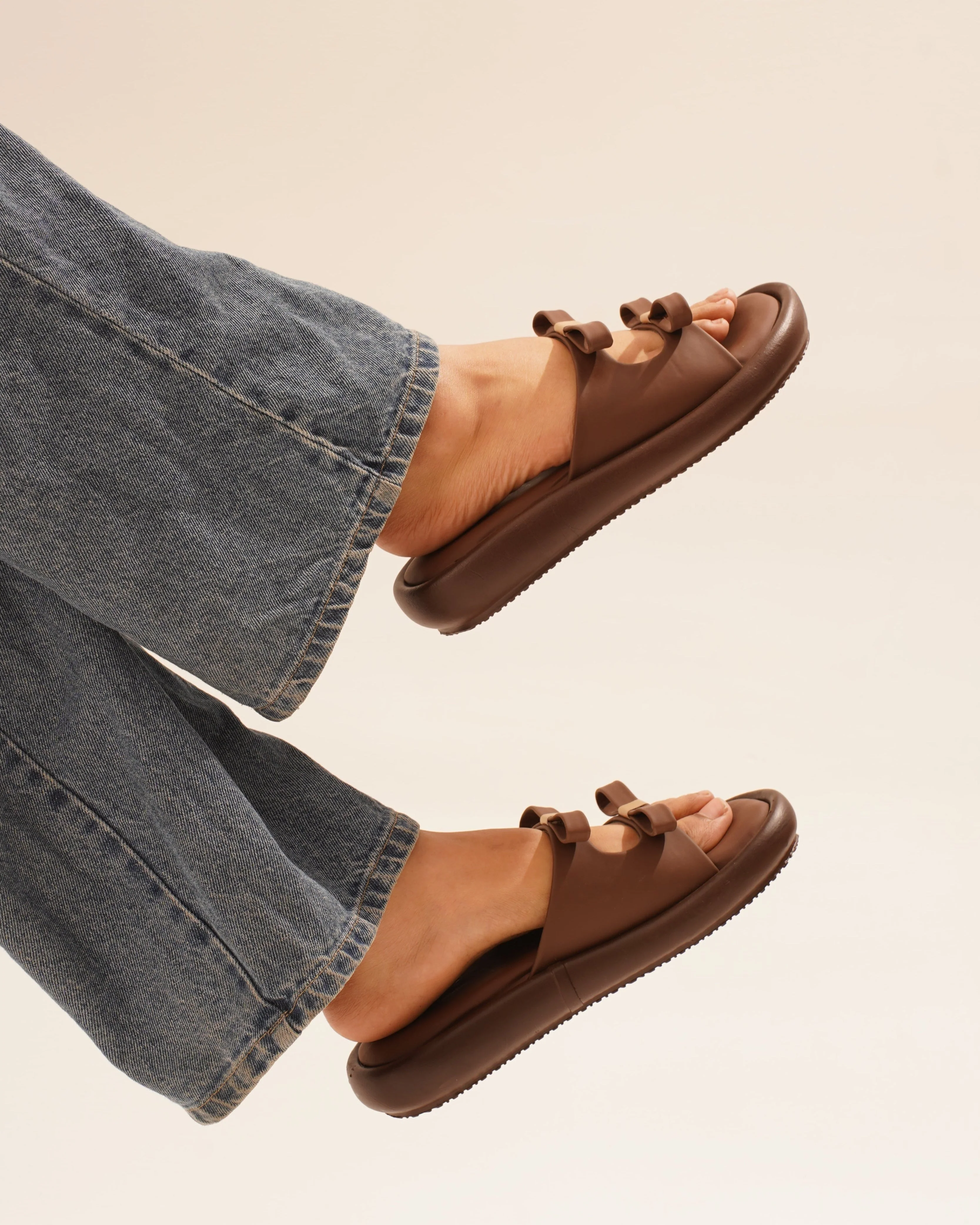 Double strap bow slides - Image 3