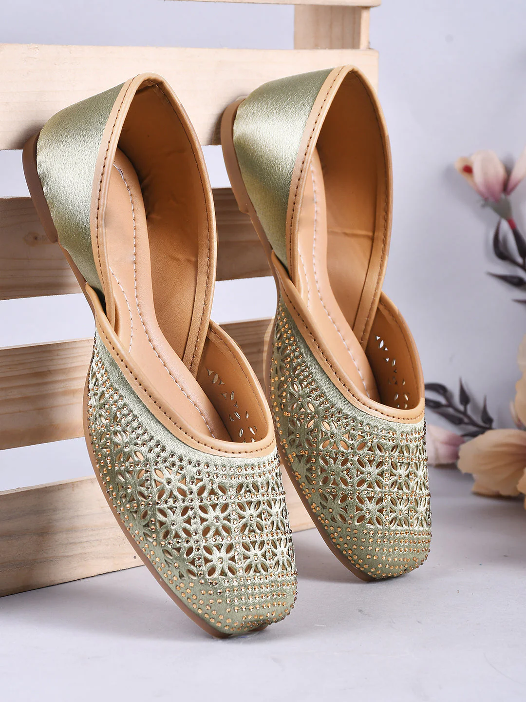Jm Looks Women's Laser-Cut Juttis - Image 13
