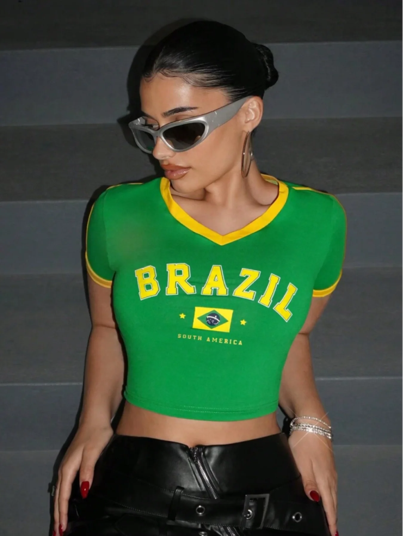 Fitted Cropped T-Shirt With Print - Image 4