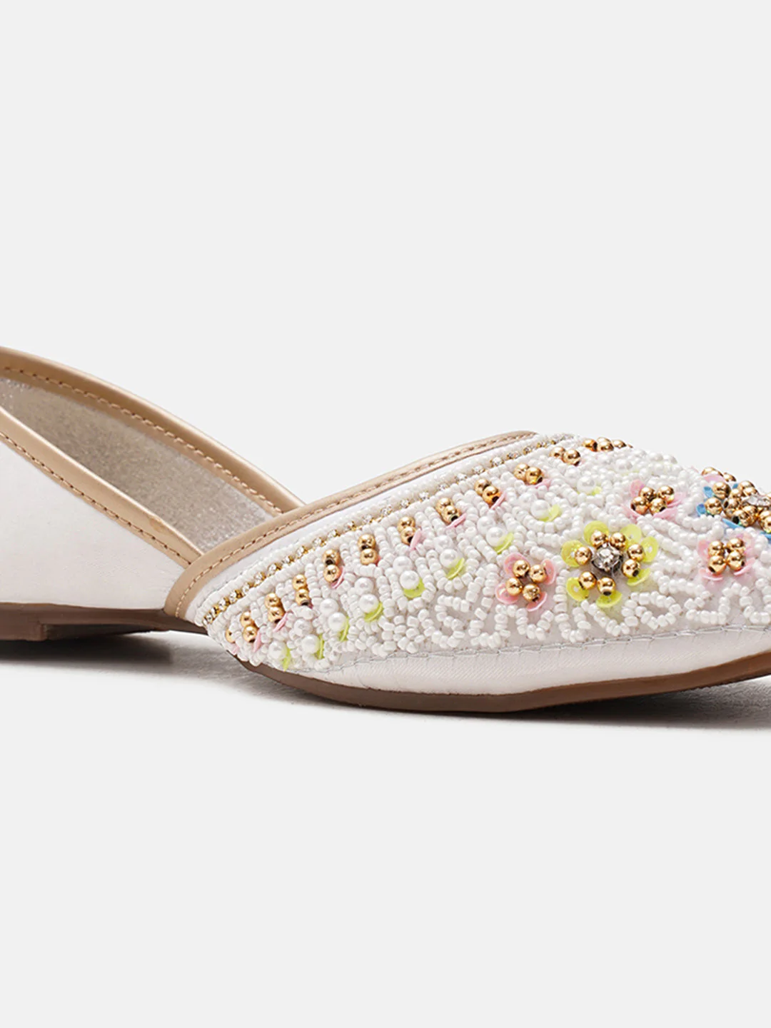 JM Looks Floral Motif Embellished Jutti - Image 18