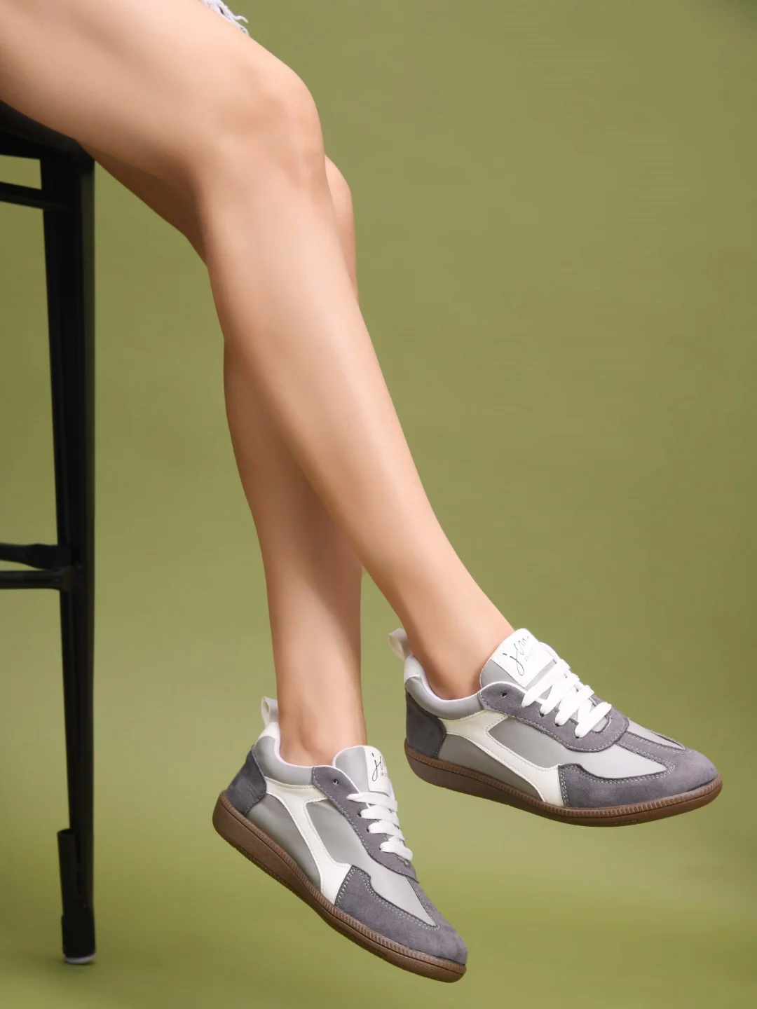 Retro Suede Sneakers - Image 16